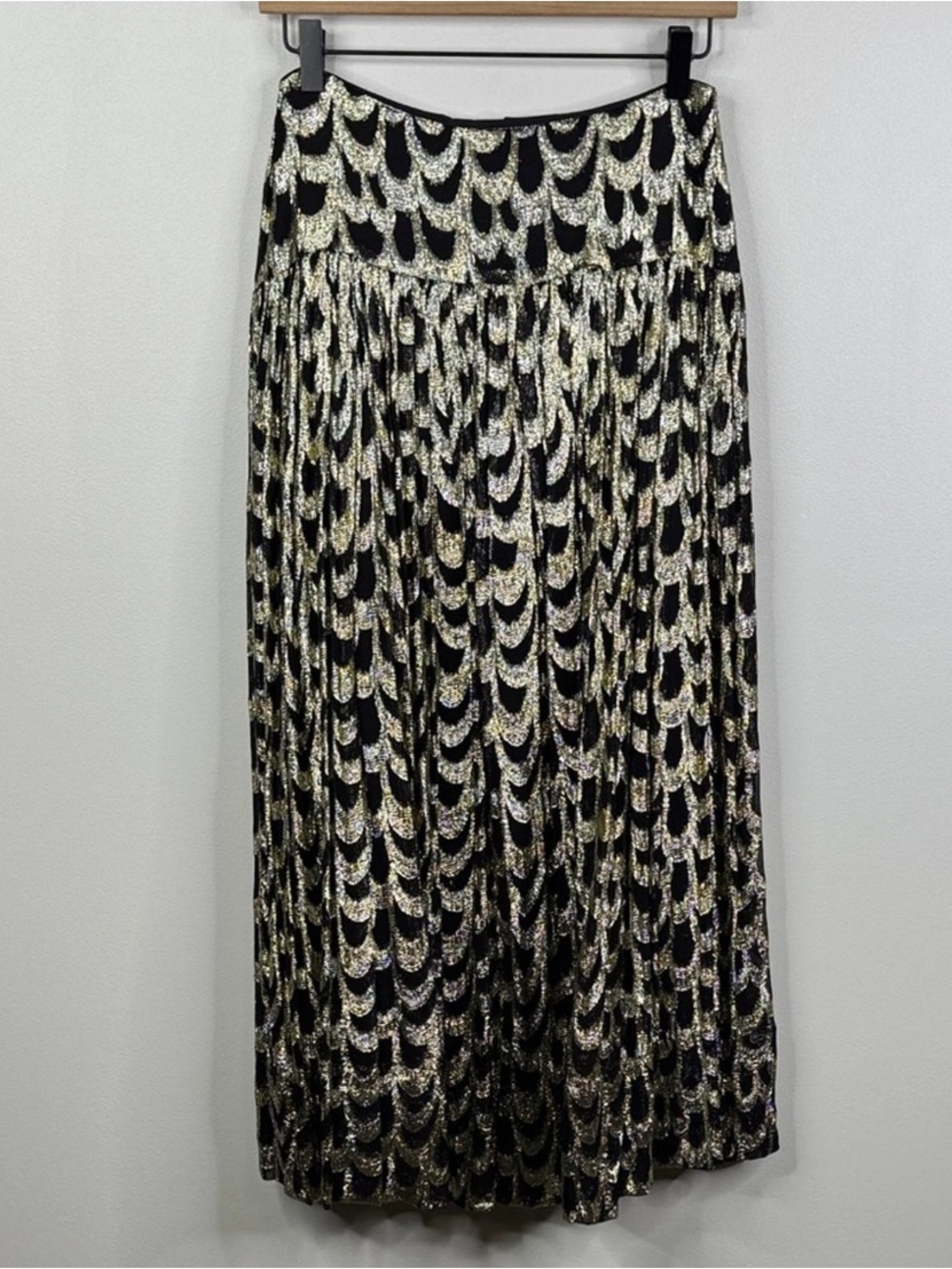 Gibson Latimer Black Maxi Skirt with Metallic Gold Pattern